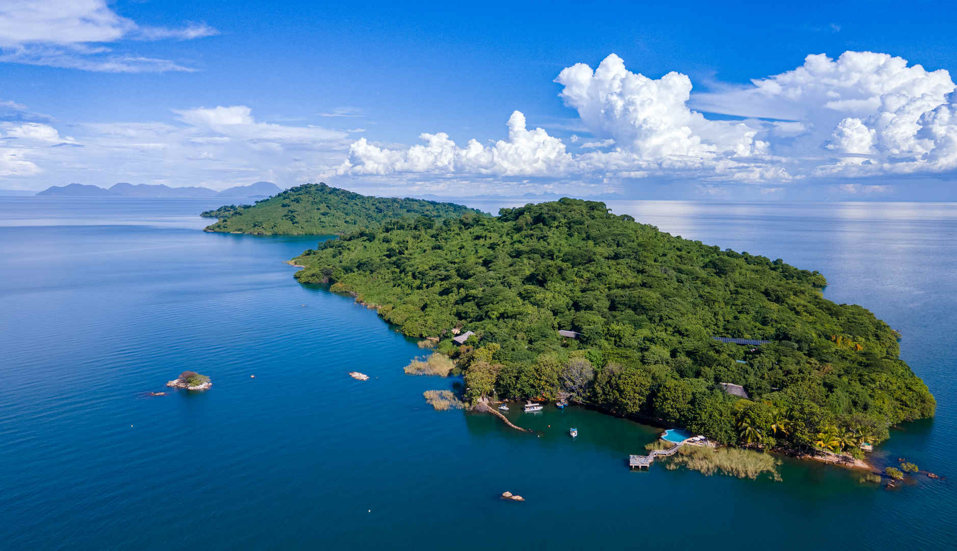 Birding Lodges of the World: Blue Zebra Island Lodge, Malawi