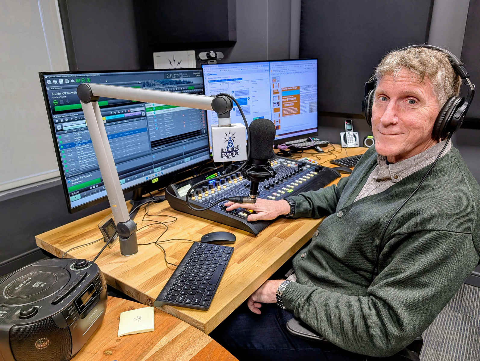 An Interview with Anthony Kaduck, Host of “For the Birds” on Amherst Island Radio