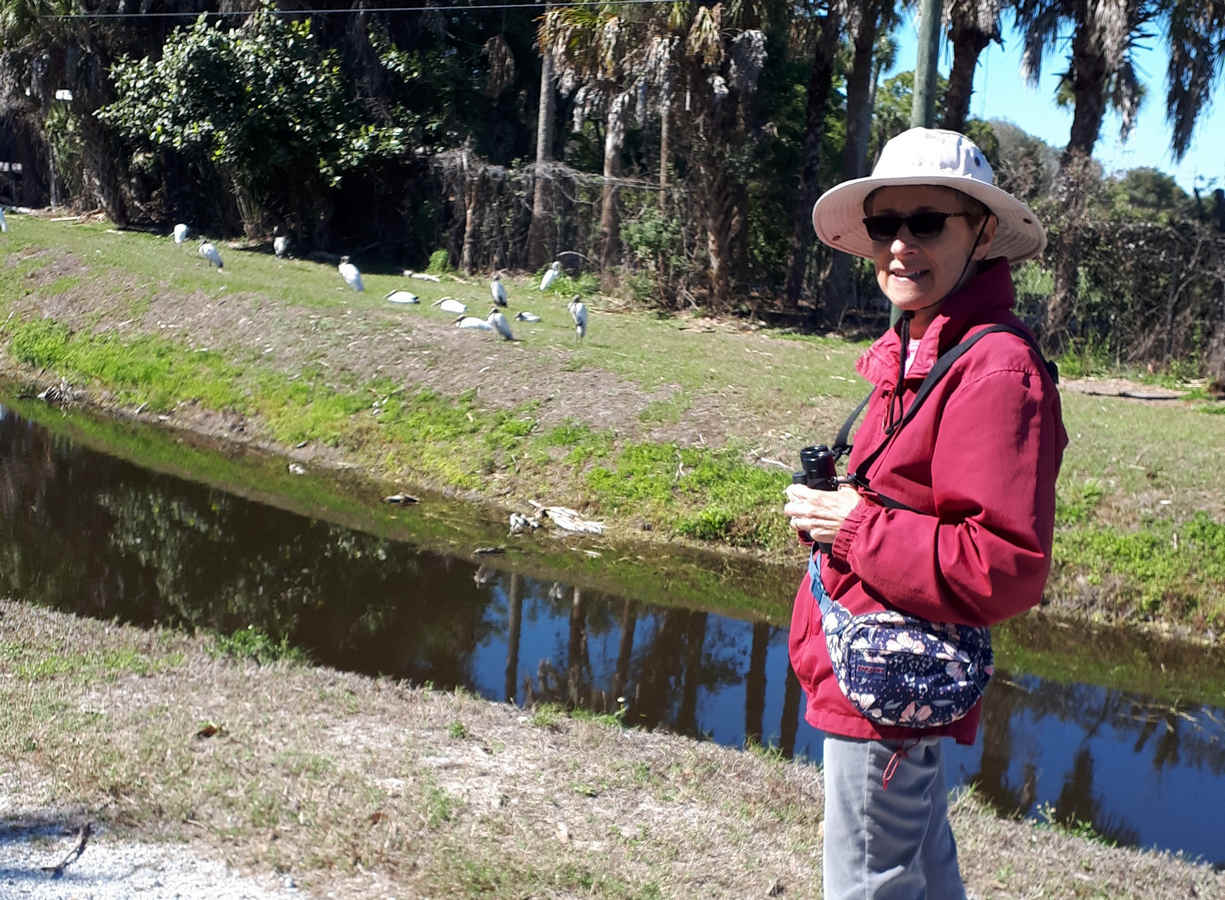 Interviews with 10,000 Birds Writers: Leslie Kinrys